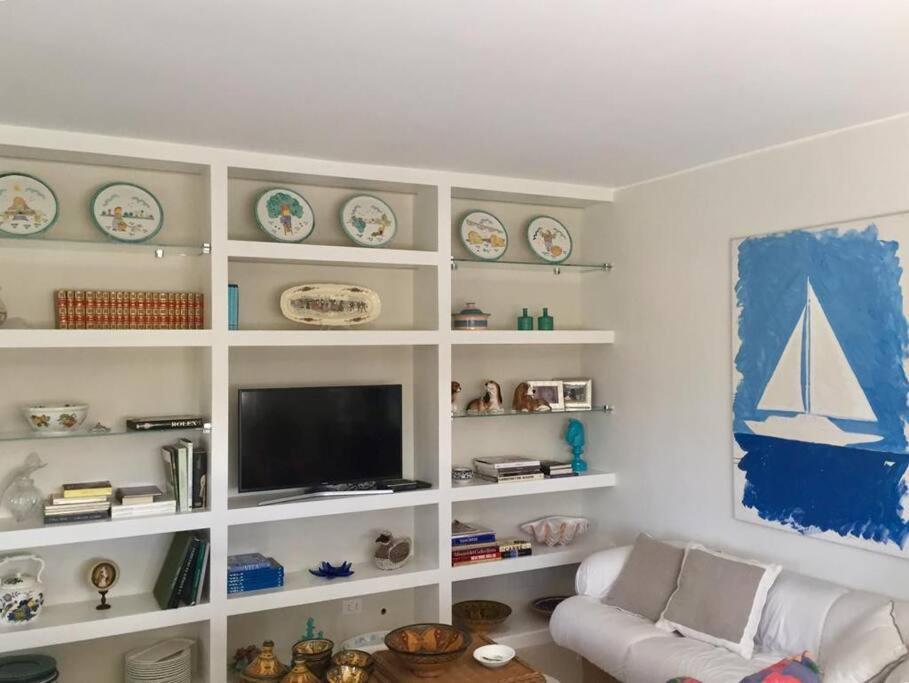 Appartamento Signorile, Luminosissima Vista Mare Fregenae Extérieur photo